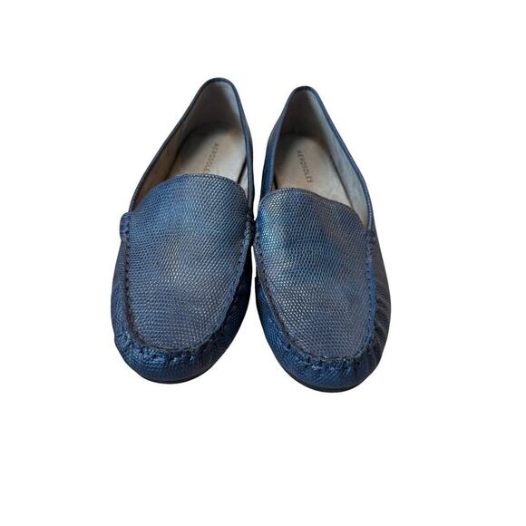 AEROSOLES Over Drive 9;  Navy Blue synthetic Leather Loafers/shoes, driving mocs - Picture 3 of 10